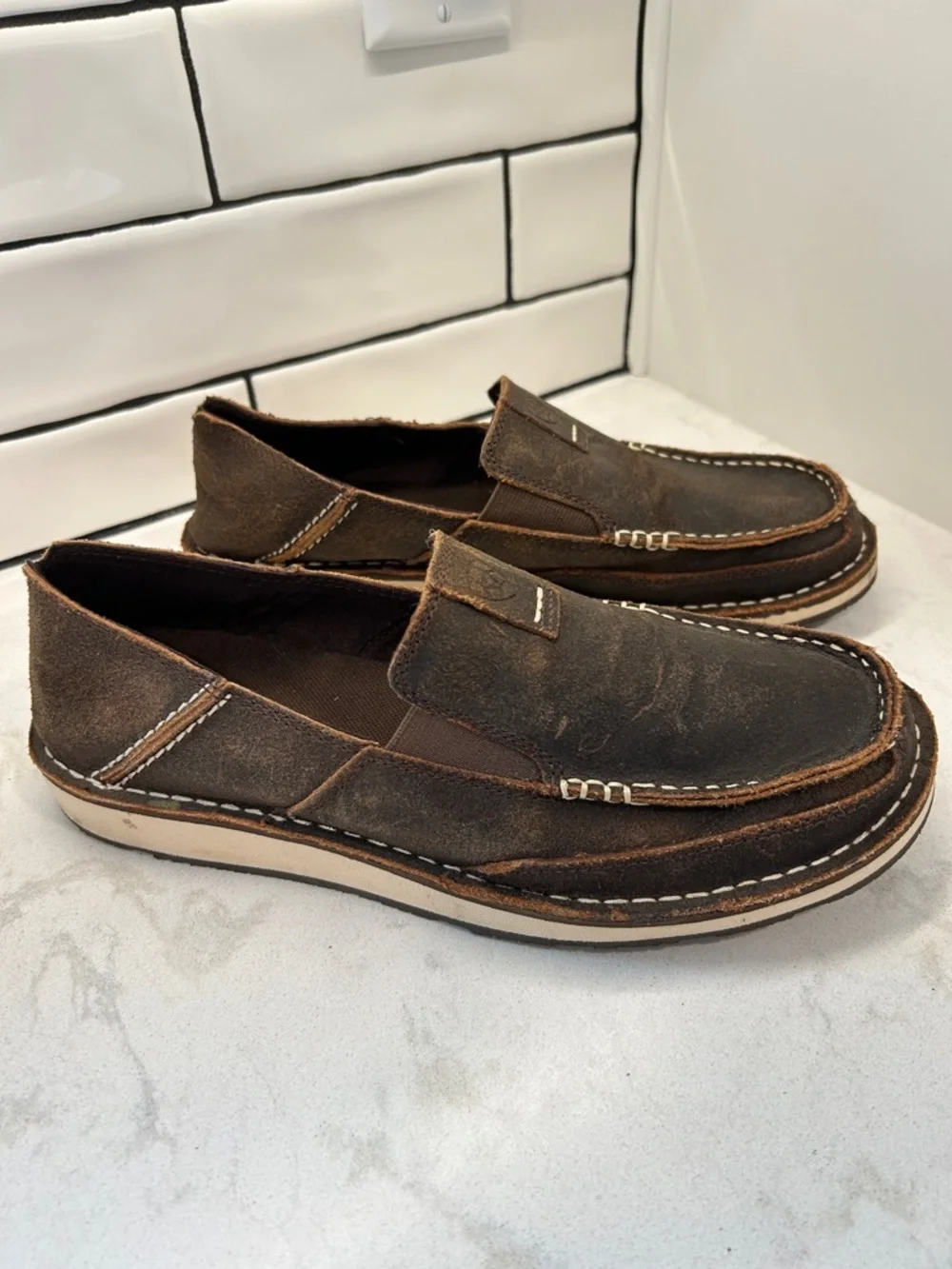 ARIAT MEN'S ROUGH OAK CRUISER SHOES - MOC TOE Boat Shoe Loafers Brown Leather 9D